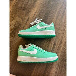 Women’s Air Force 1 Low Canvas Lucky Green ‘87